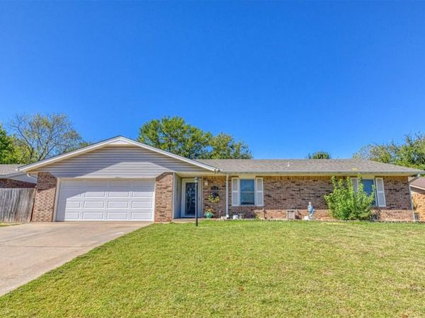 810 Madeline Drive, Shawnee, OK 74801