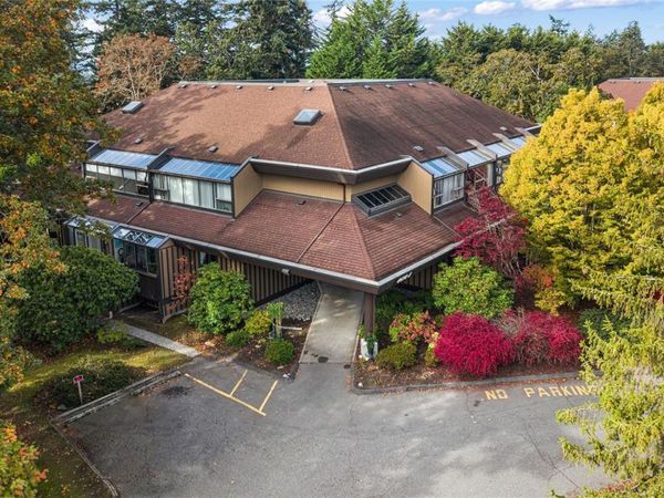 4678 Elk Lake Dr , Unit #464E, Saanich, BC V8Z 5M1