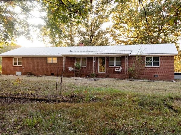 1919 Co Rd 100, Moulton, AL 35650
