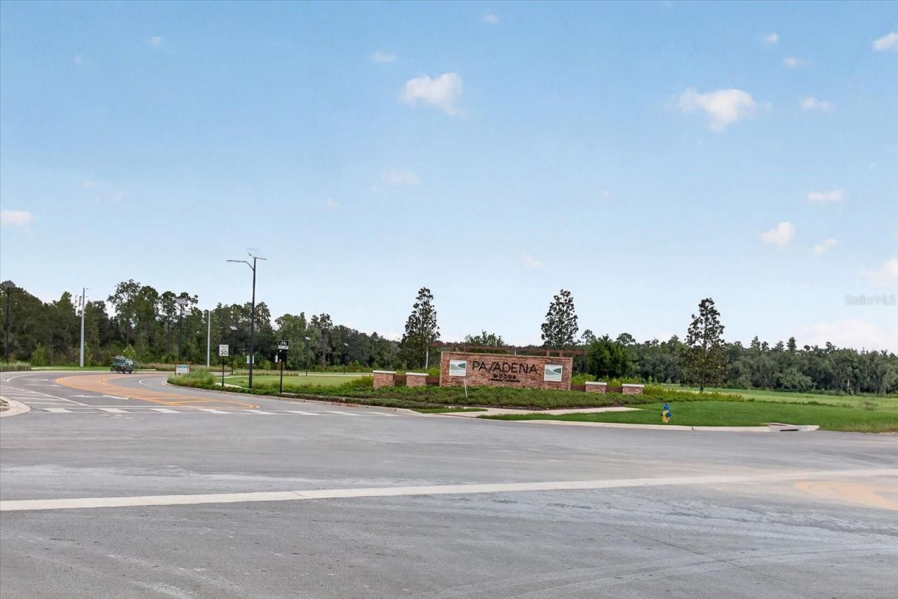 33610 Kiefer Road , Wesley Chapel, FL 33545 Photo