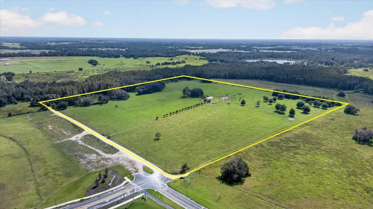 33610 Kiefer Road , Wesley Chapel, FL 33545 Photo