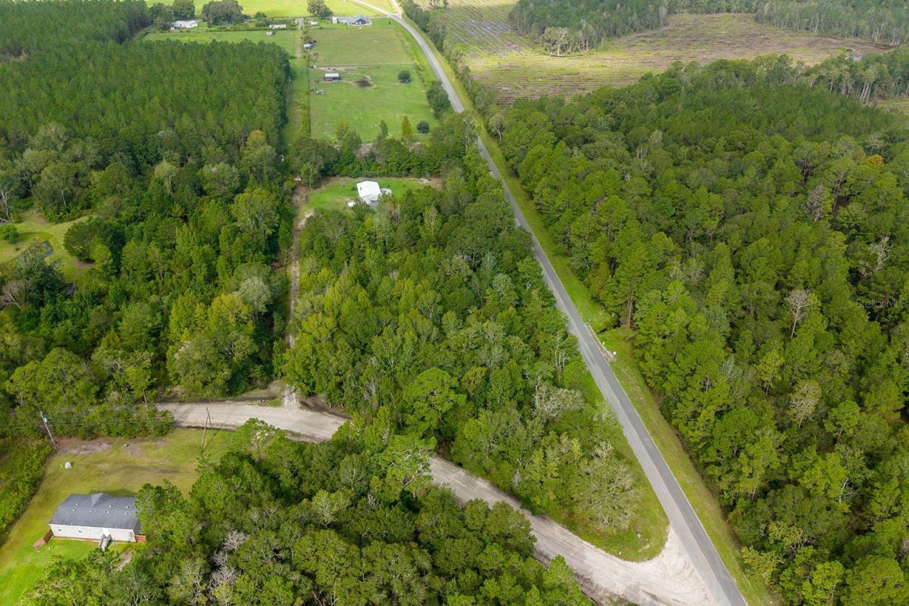 3583 NW 216th Street , Lawtey, FL 32058 Photo