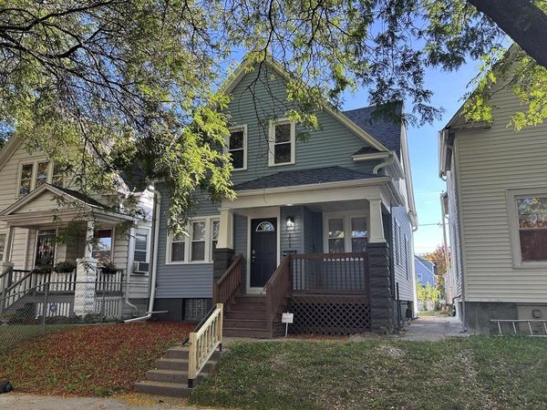 3018 N Dr Lester Carter DRIVE, Milwaukee, WI 53206