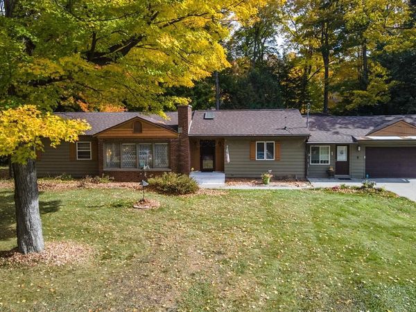 3215 N 10TH STREET, Wausau, WI 54403