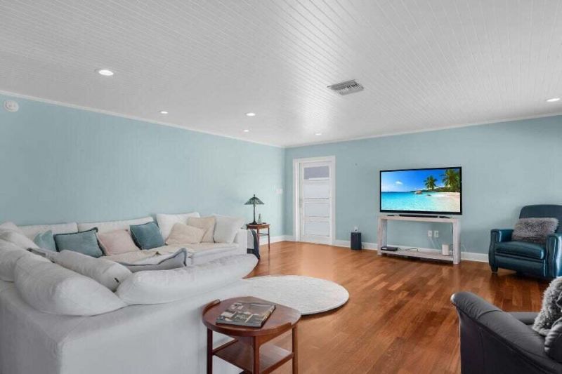 232 W Seaview Drive, Duck Key, FL 33050 Photo