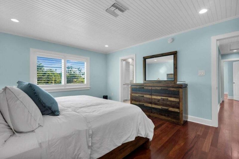 232 W Seaview Drive, Duck Key, FL 33050 Photo