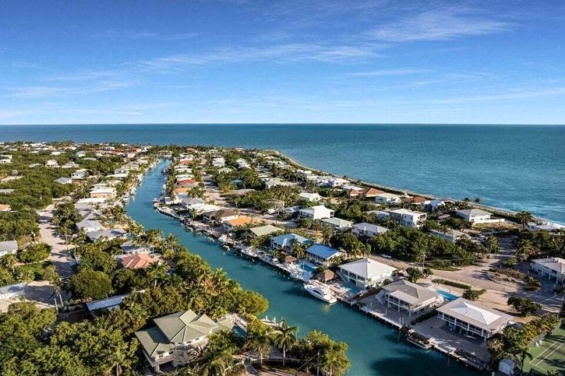 232 W Seaview Drive, Duck Key, FL 33050 Photo