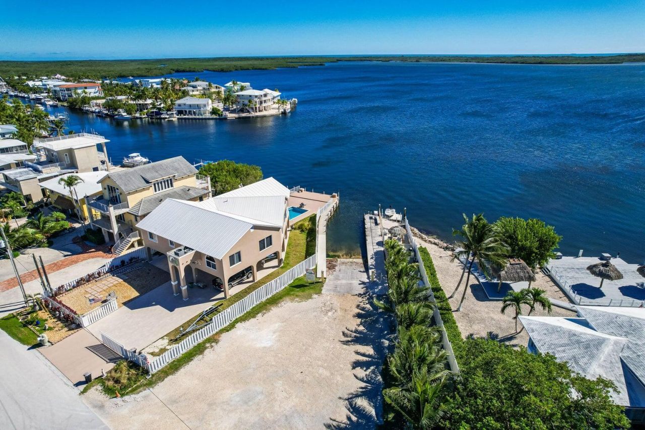 209 2nd Street, Key Largo, FL 33037 Photo