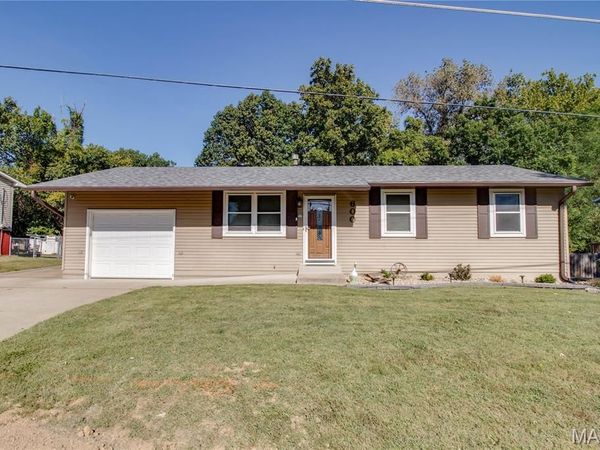600 Mercury Drive , Godfrey, IL 62035