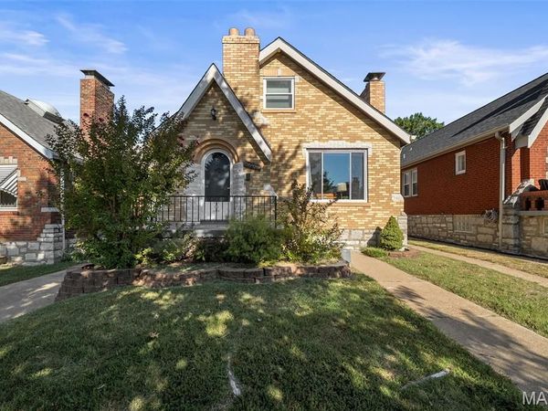 6989 Hillsland Avenue, St Louis, MO 63109