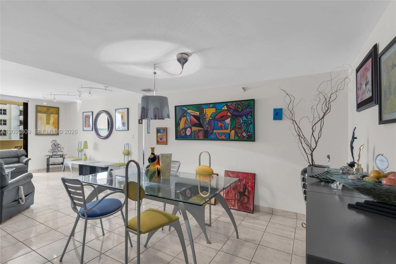 1623 Collins Ave, Unit 812, Miami Beach, FL 33139 Photo