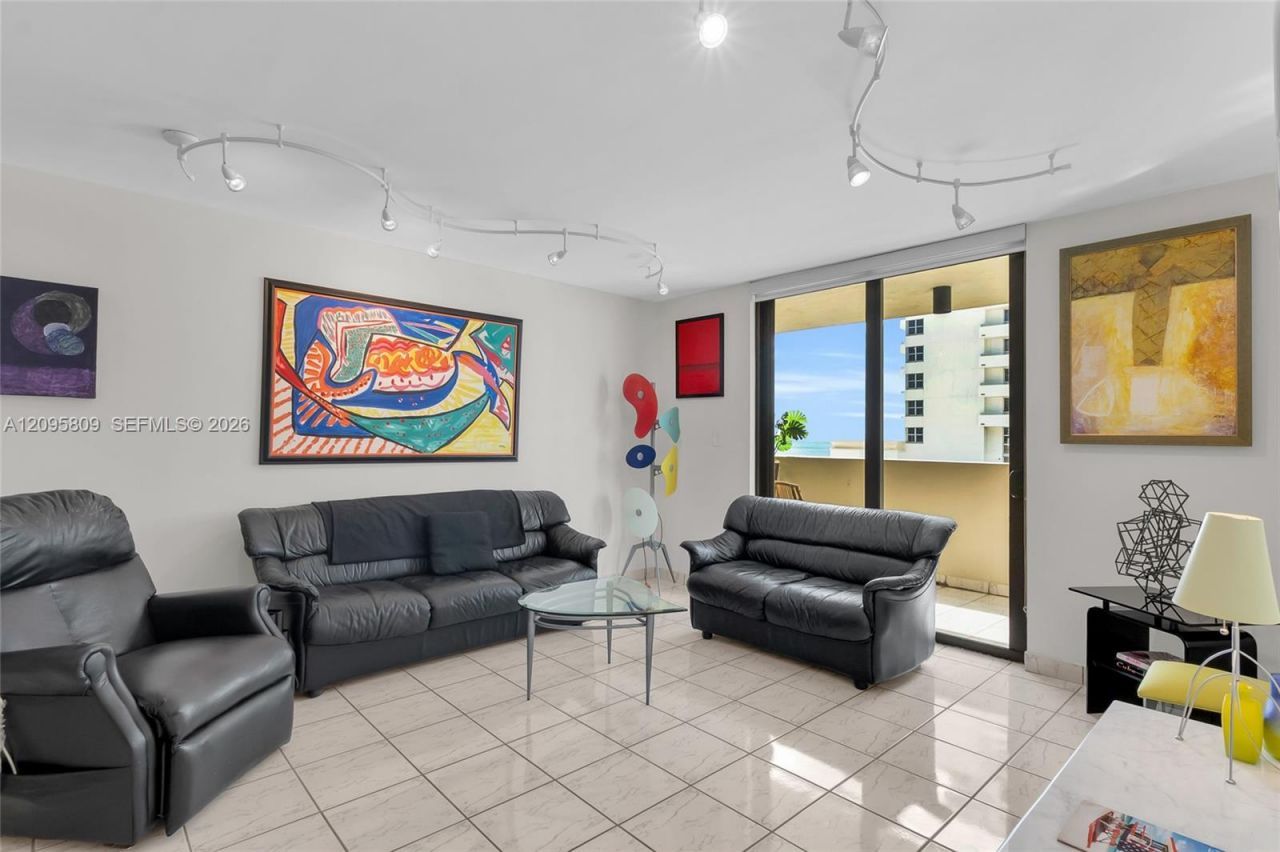 1623 Collins Ave, Unit 812, Miami Beach, FL 33139 Photo