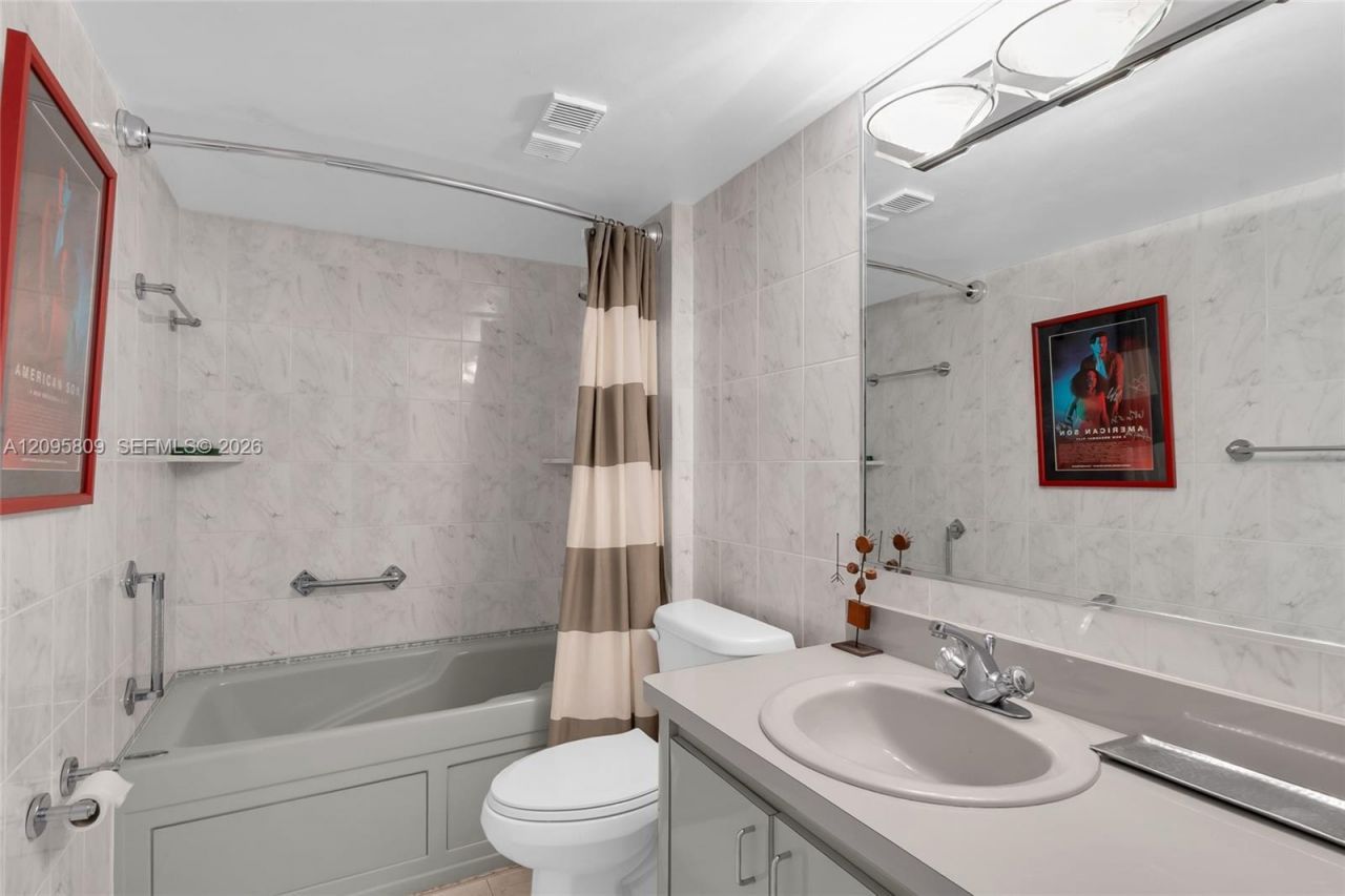 1623 Collins Ave, Unit 812, Miami Beach, FL 33139 Photo