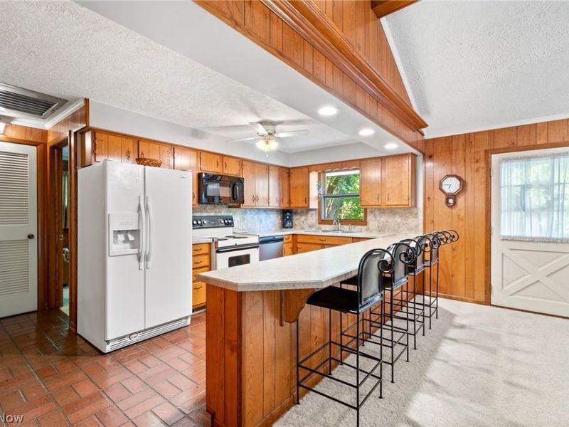 29 W Mohawk Drive, Malvern, OH 44644 Photo 11
