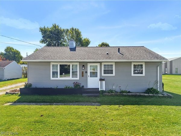 209 W Main Street , New London, OH 44851