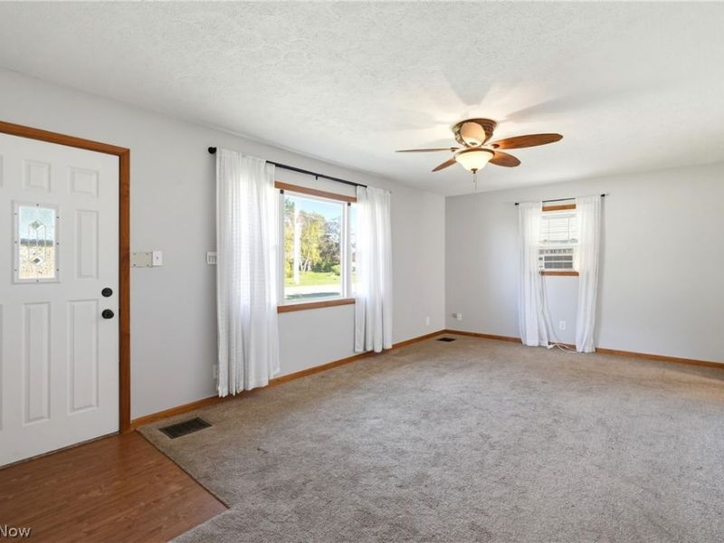 209 W Main Street, New London, OH 44851 Photo 11