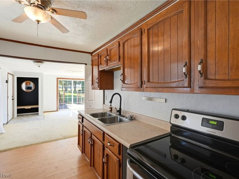 209 W Main Street, New London, OH 44851 Photo 15