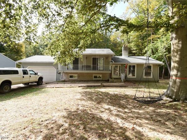 320 Hanna Drive , Tallmadge, OH 44278