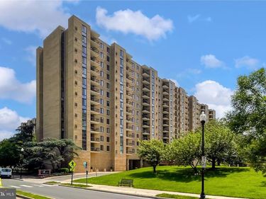 4500 S FOUR MILE RUN DRIVE , Unit 804, ARLINGTON, VA 22204
