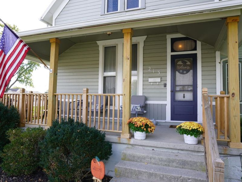 213 E Pearl Street, Wapakoneta, OH 45895 Photo 2