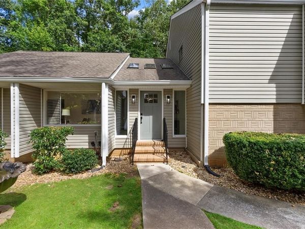 4513 Rivercliff Drive SW, Lilburn, GA 30047