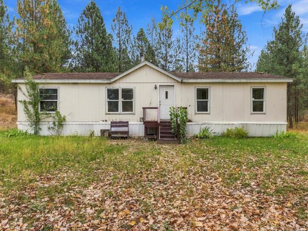6442 Pascal Loop Rd, Fruitland, WA 99129
