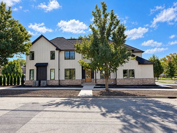 524 W Third Street , Elmhurst, IL 60126