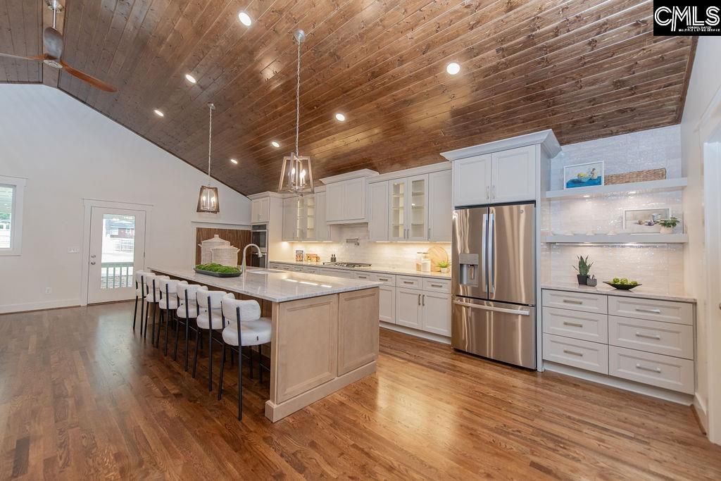555 N Trenholm Road Photo 14