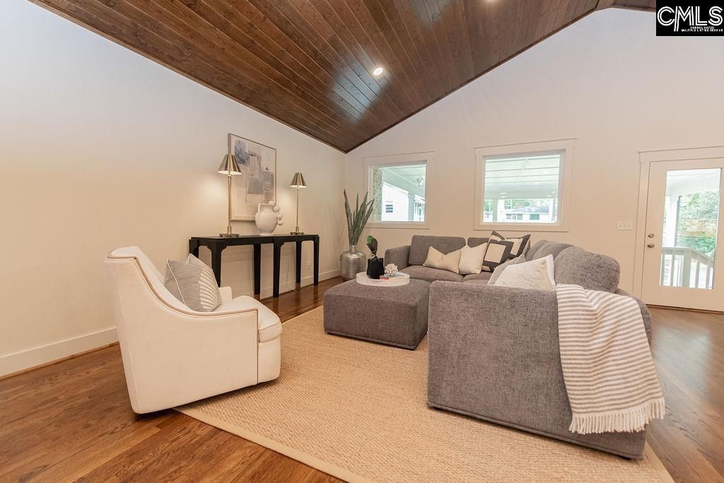 555 N Trenholm Road Photo 22
