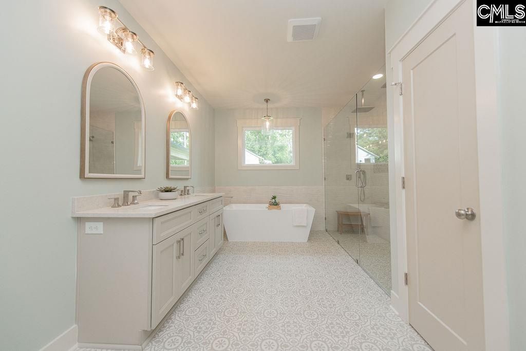 555 N Trenholm Road Photo 39
