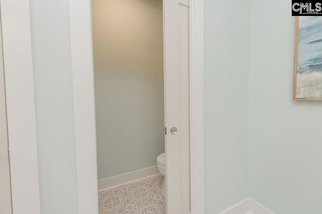555 N Trenholm Road Photo 47