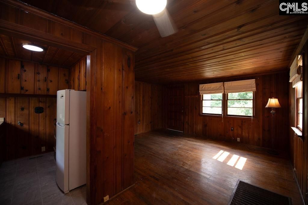 555 N Trenholm Road Photo 64