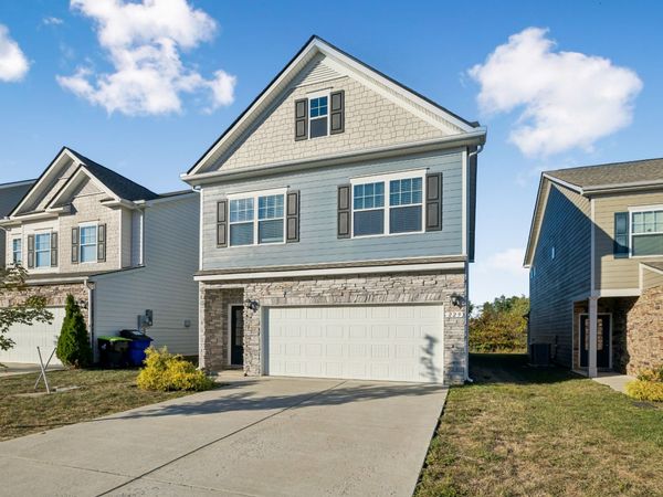 229 Emmett Dr, White House, TN 37188