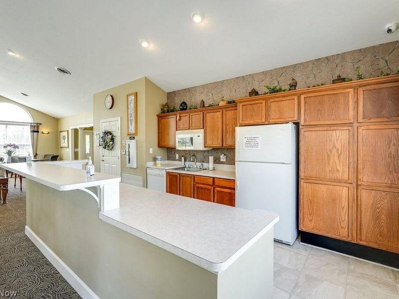 606 Crossings Circle, Tallmadge, OH 44278 Photo 32