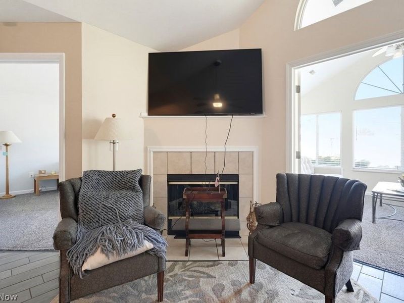 606 Crossings Circle, Tallmadge, OH 44278 Photo 5