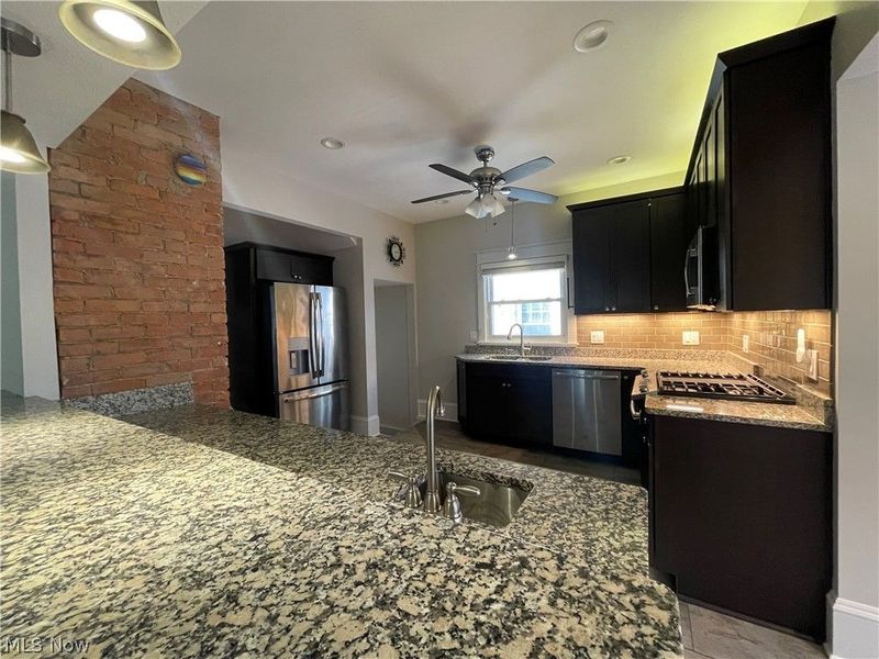 1457 W 116th Street, Cleveland, OH 44102 Photo 9