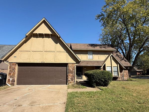 2204 W Memphis Place , Broken Arrow, OK 74012