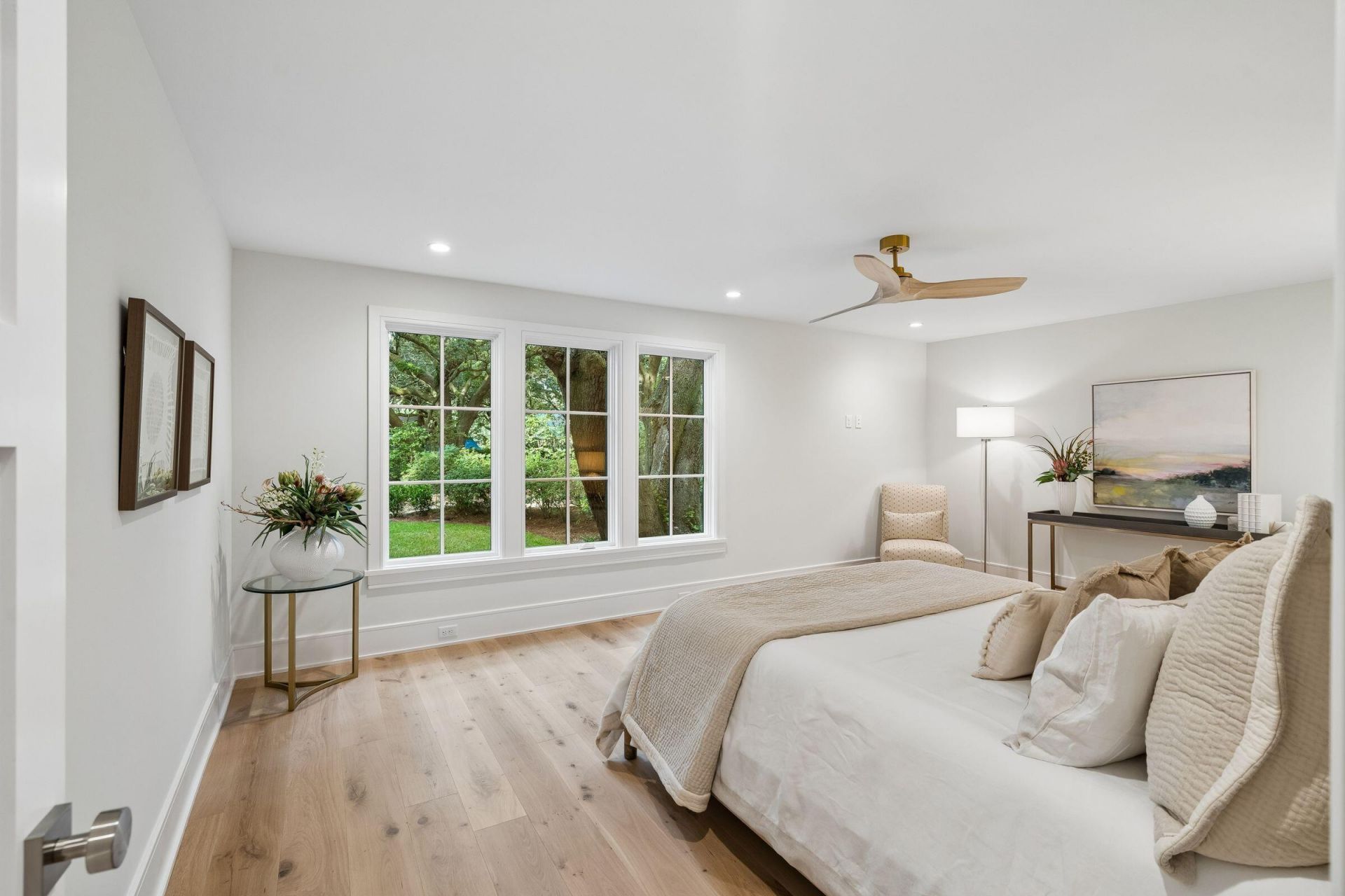 810 Creekside Drive Photo 32