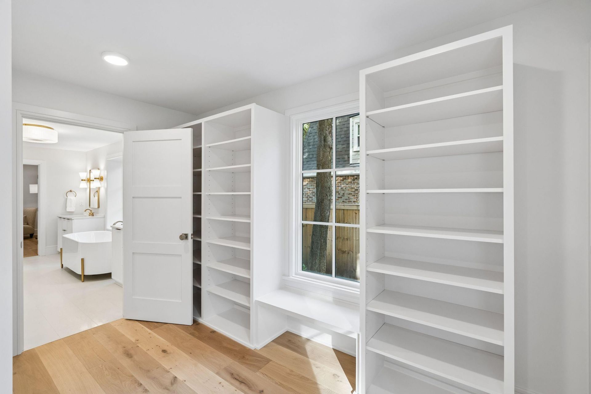810 Creekside Drive Photo 44