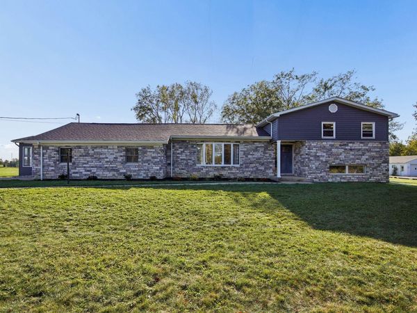 1144 Spring Valley Road , London, OH 43140