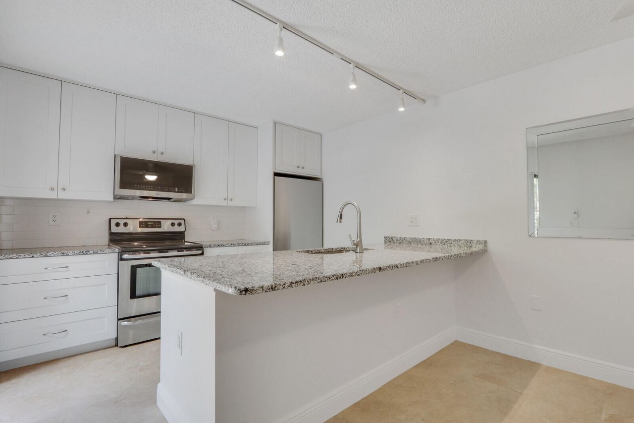 3054 30th Court, Jupiter, FL 33477 Photo