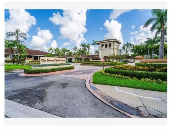 18246 Mediterranean Blvd , Unit 6-10, Hialeah, FL 33015
