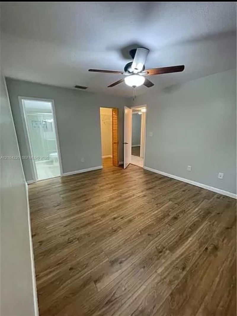 18246 Mediterranean Blvd , Unit 6-10, Hialeah, FL 33015 Photo
