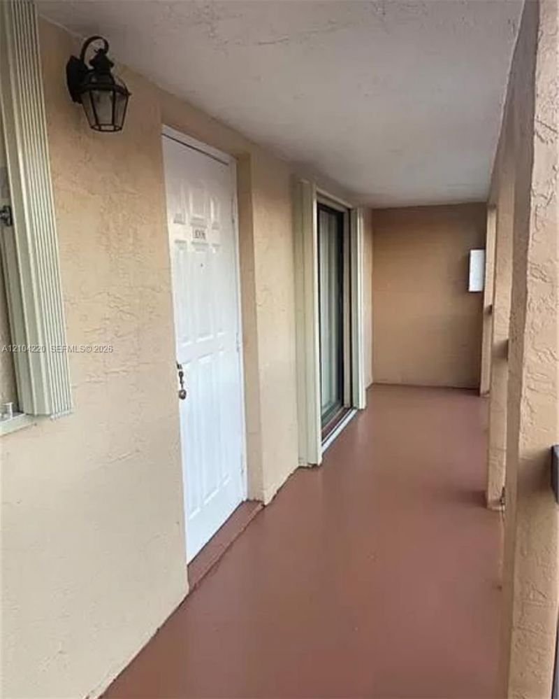 18246 Mediterranean Blvd , Unit 6-10, Hialeah, FL 33015 Photo