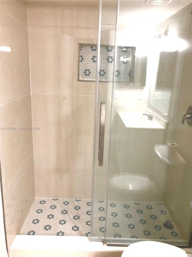 18246 Mediterranean Blvd , Unit 6-10, Hialeah, FL 33015 Photo