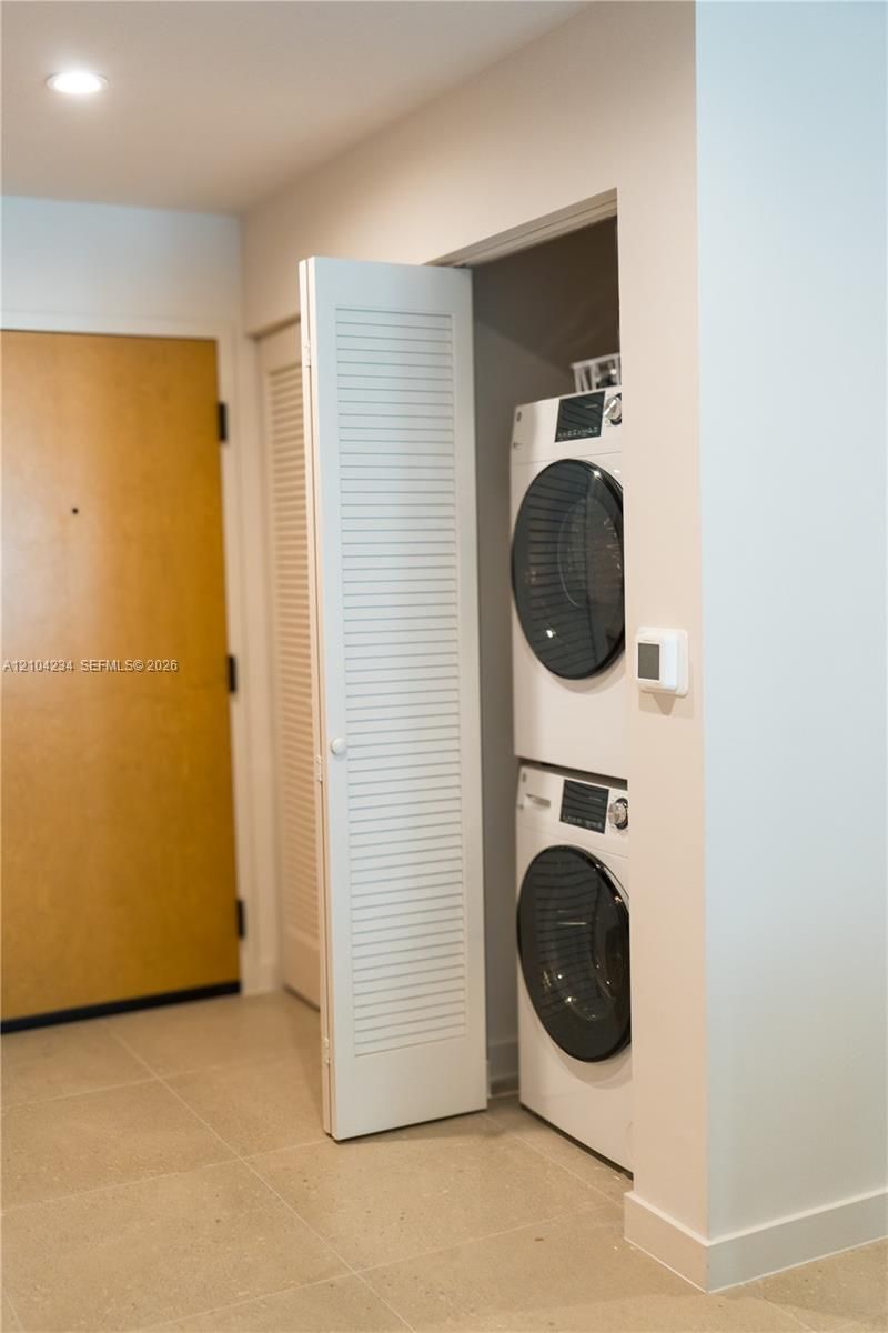 11 NE 6th St , Unit 513, Miami, FL 33132 Photo