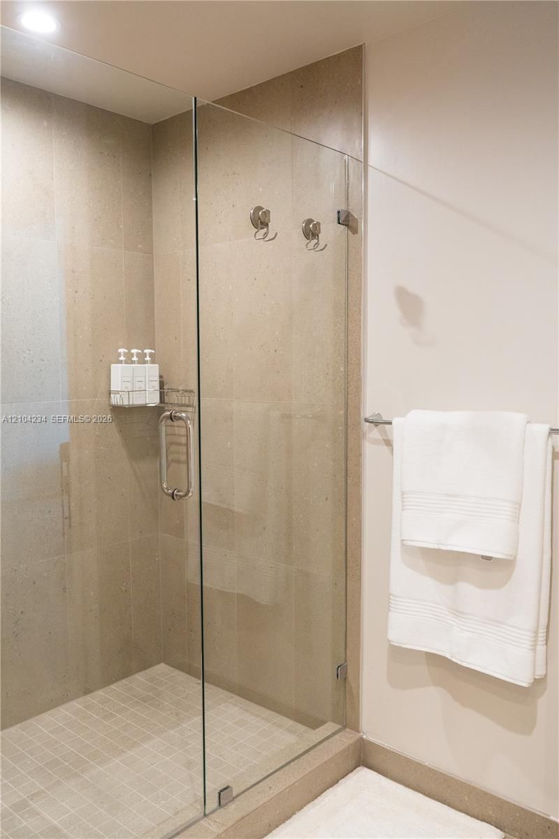 11 NE 6th St , Unit 513, Miami, FL 33132 Photo