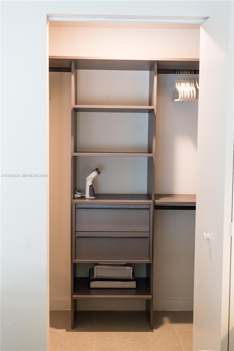 11 NE 6th St , Unit 513, Miami, FL 33132 Photo
