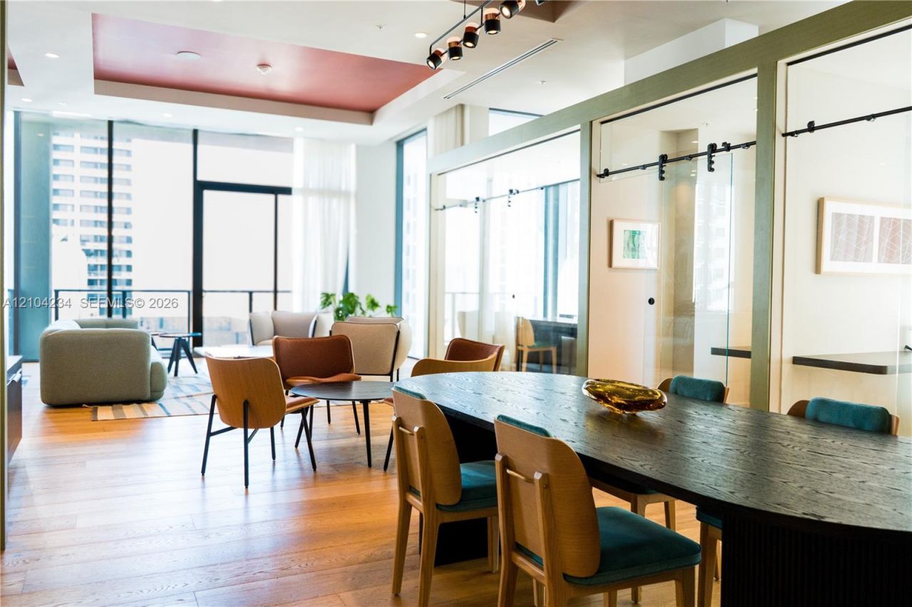 11 NE 6th St , Unit 513, Miami, FL 33132 Photo