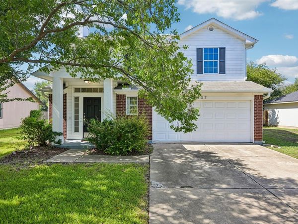 607 Sparkling Brook LN , Leander, TX 78641